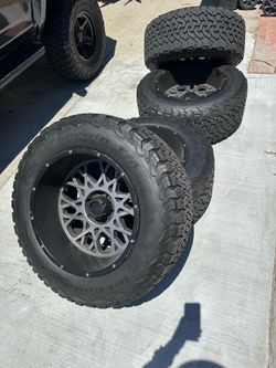 20x12 6x139.7 or 6x5.5 BFGoodrich KO2 35x12.50R20 35x12.50 BFG Toyota Chevrolet Chevy GMC