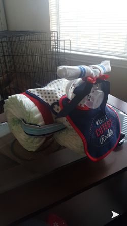 Custom diaper trikes. Cakes. Gifts.