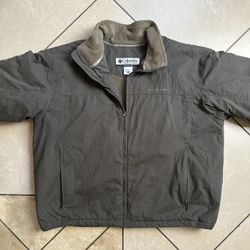 Columbia outwear jacket size XXL color olive