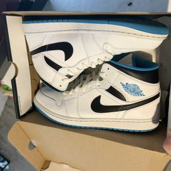 Jordan 1 Mid Size 11