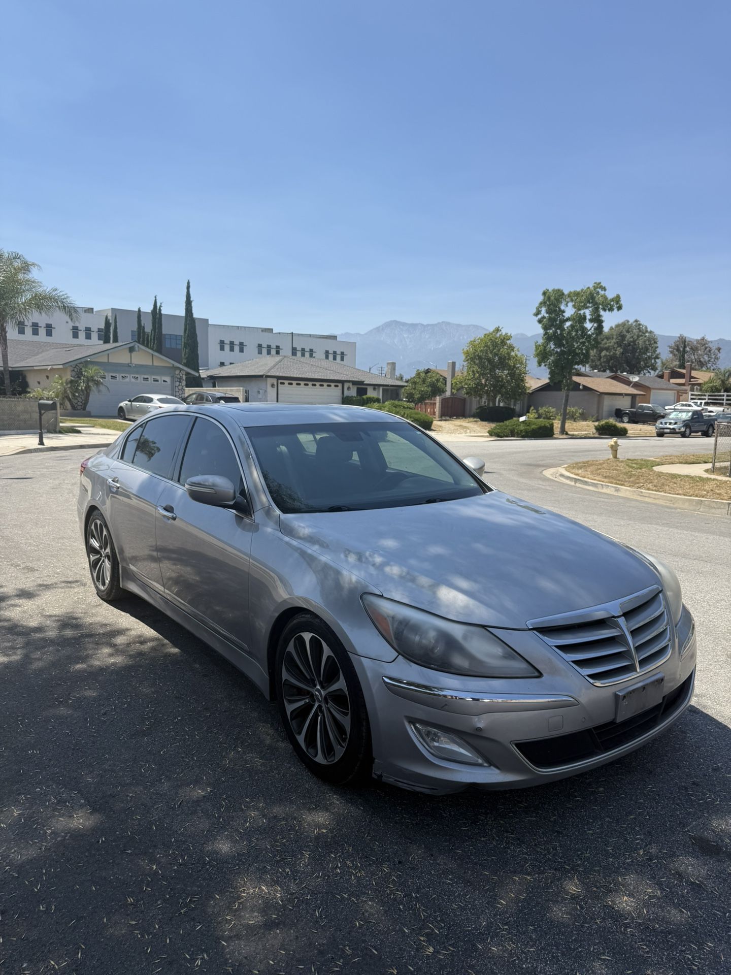 2013 Hyundai Genesis