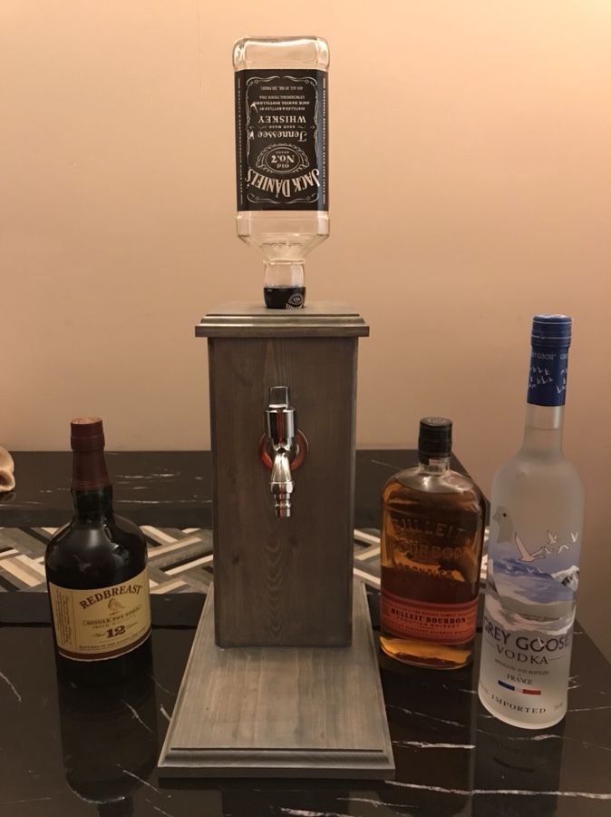 Handmade wooden alcohol dispenser (new)