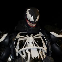 Revoltech Agent Venom With Bonus 