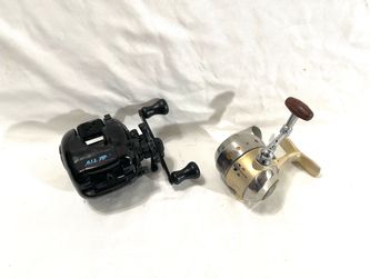 Like new preowned medium action bait, caster fishing reels