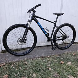 Giant Talon 1 Mountain Bike