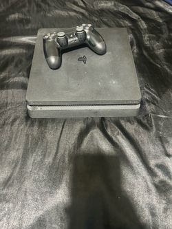 PS4 SLIM 1TB