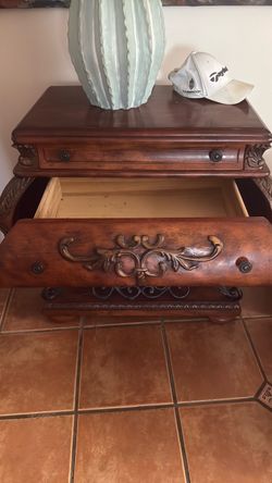 Furniture chest excellent condition