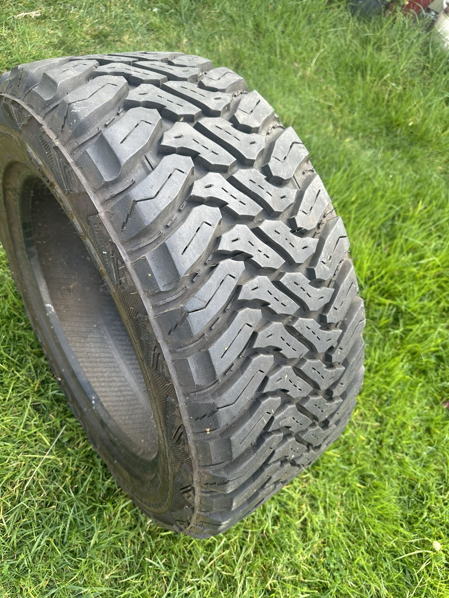 LT33-12.5-R20” Accelera Mud Terrain Tire