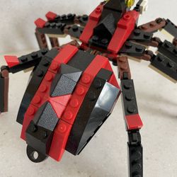 LEGO spider (lego creator 3 in 1)