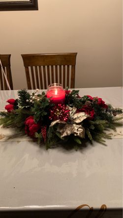 Festive candle holder