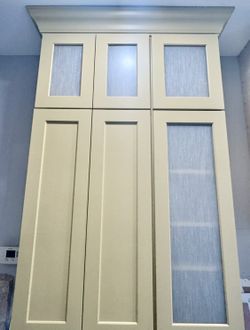 Fieldstone Stacked Wall cabinets