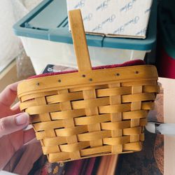 Longaberger Small Comforts Basket