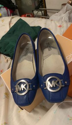 Michael kors royal blue flats