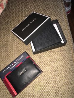 Mk and tommy wallet