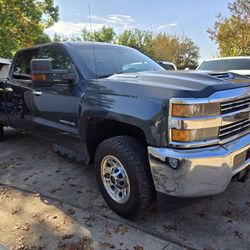 2018 Chevy Silverado 3500hd 4x4 Diesel 