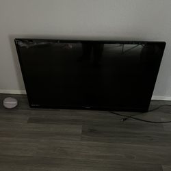 Sanyo 45 Inch TV (used)