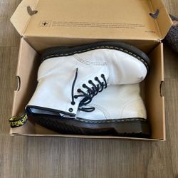 Dr. Martens