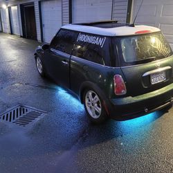 2006 mini cooper base model automatic