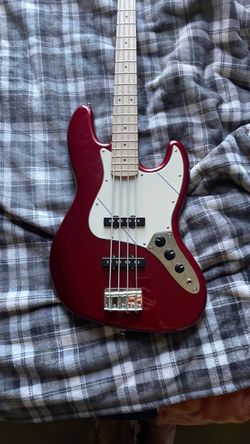 Squire Jazz Bass
