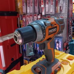 RIDGID 18V CORDLESS DRILL DRIVER TOOL ONLY 