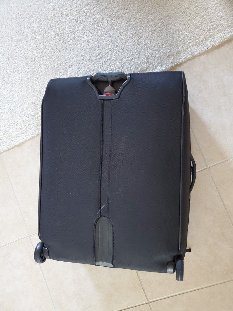 Victorinox Werks 27 Upright Suitcase