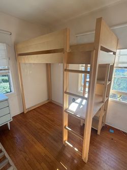 Loft twin bed