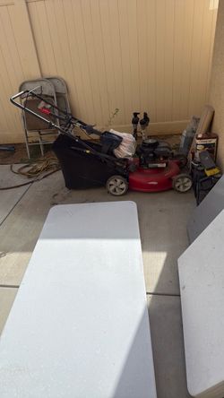 Craftsman weeder and mow Lawer Briggs startton