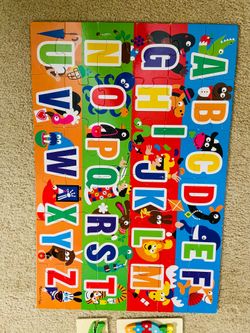 Puzzles & magnetic blocks