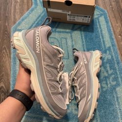 Salomon XT-6 Expanse Women Size 8.5