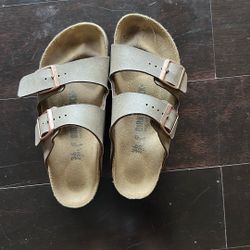 Girls Birkenstocks Size 36