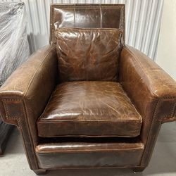 🌟 Vintage Mitchell Gold + Bob Williams leather club chairs (2 Available )🌟