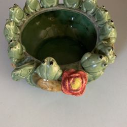 Frog Plant Holder 