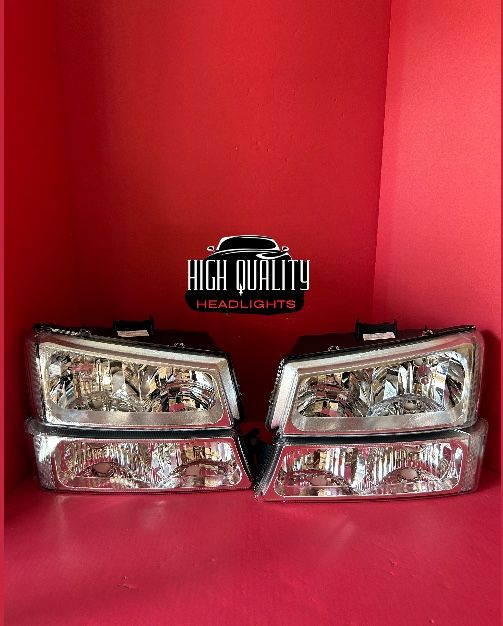 Chevy Silverado 2003. 2006 Headlights.