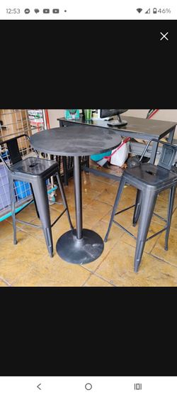 Industrial Bar Table with 2 Stools