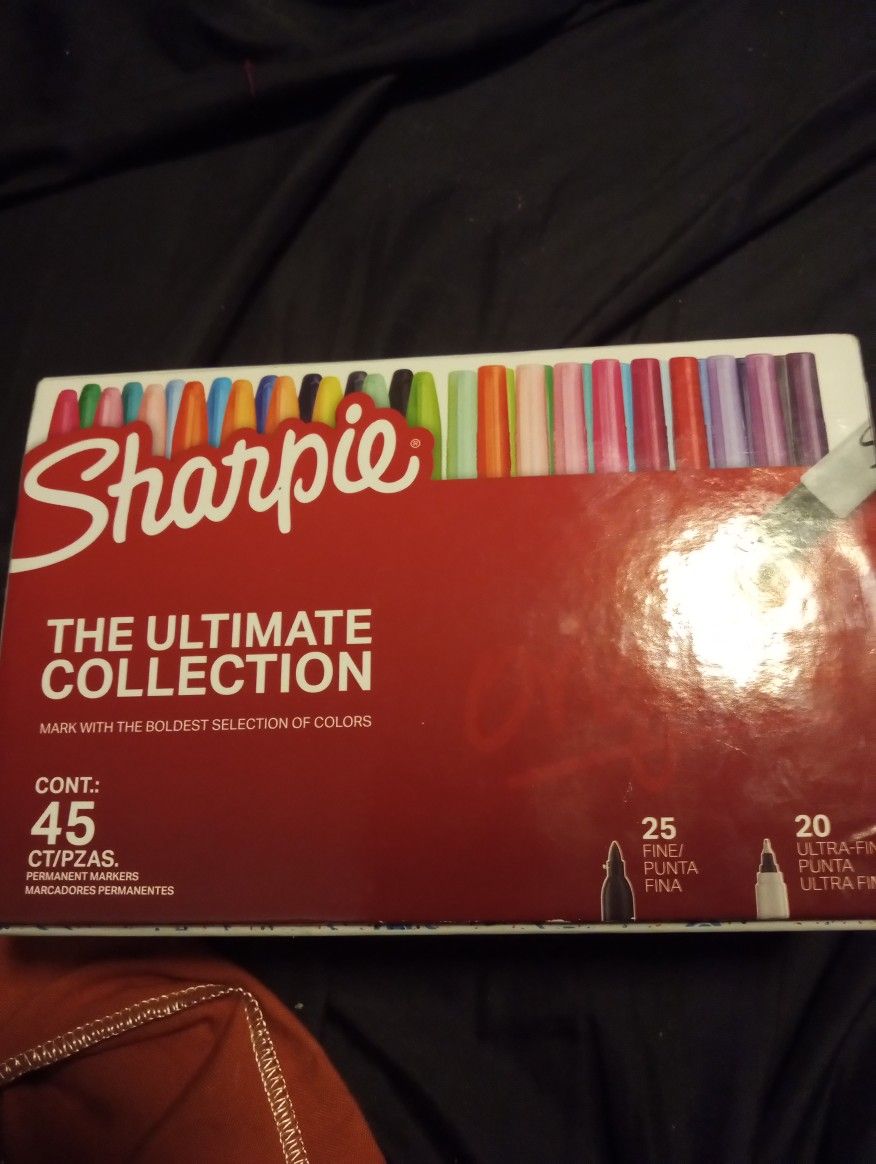 Sharpie Ultimate Collection