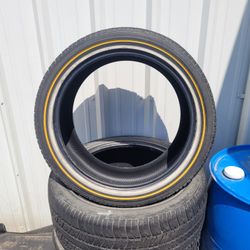 Used Truck Tires Vogue 305/40/22