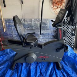 Life Cycle R7i Exercise Bike