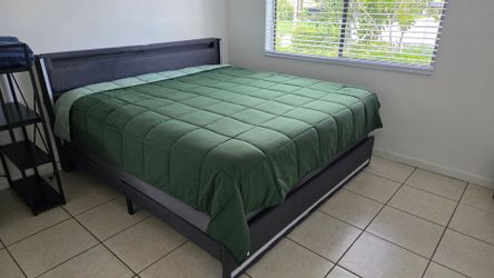 King size Bed  with Mattress