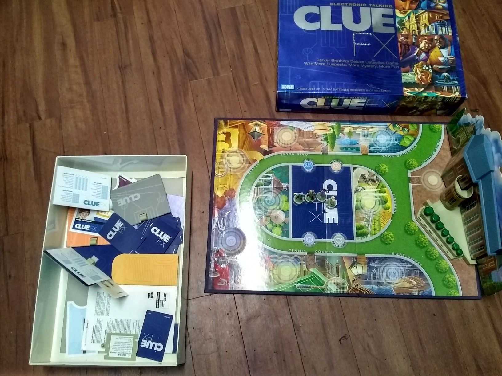 Clue (like new) board game
