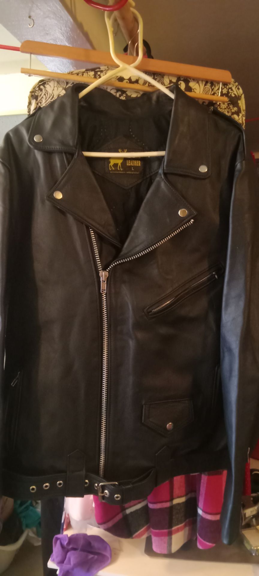 Motorcycle riding leather
