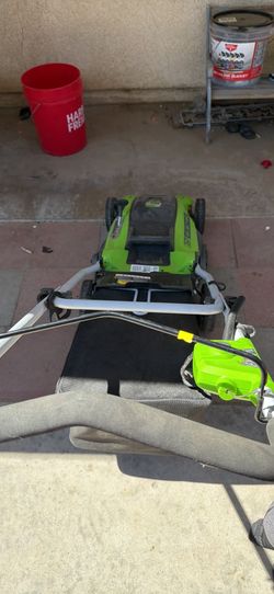 Electric lawn mower (plug in)