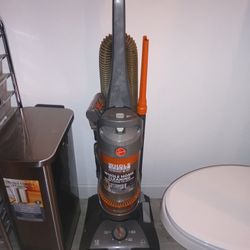 Hoover Vacuum, With All Attachments 