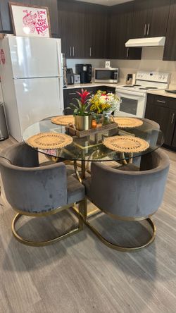 squared luxury Table gold coated spray paint