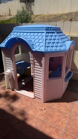 Child’s play house