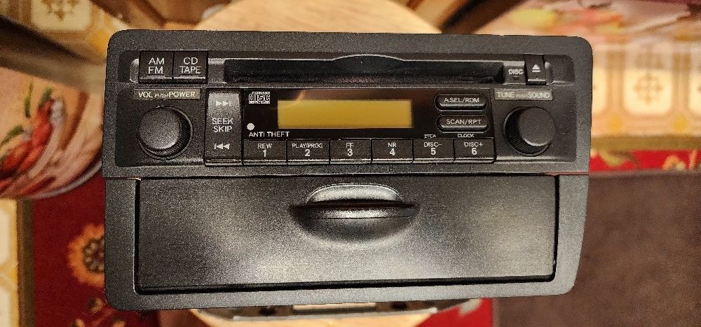 2004 Honda Civic OEM CD Player Stereo