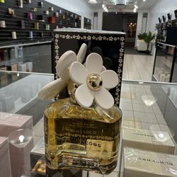 Marc Jacobs Daisy 3.3 Eau De Parfum Spray For Women