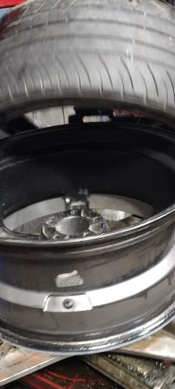 Tires Change Service ..9 To 6 UpTo 28's