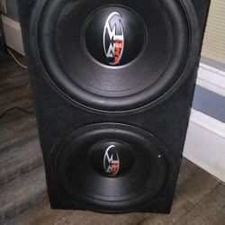 Punches 15 Speaker And 1000 Watt Kenwood Amp