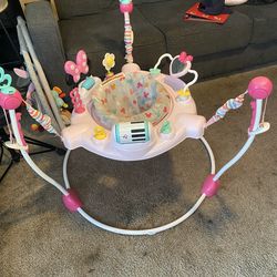 Minnie Mouse bouncer