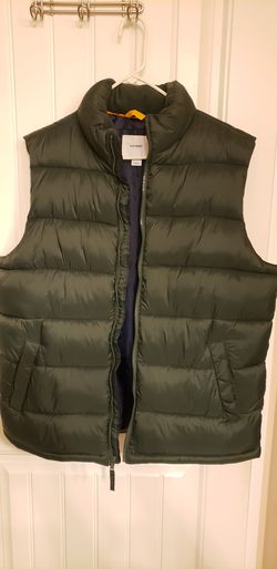 Old Navy puffer jackets $10 (Mustard and olive/Men lg) Gray(women XL)